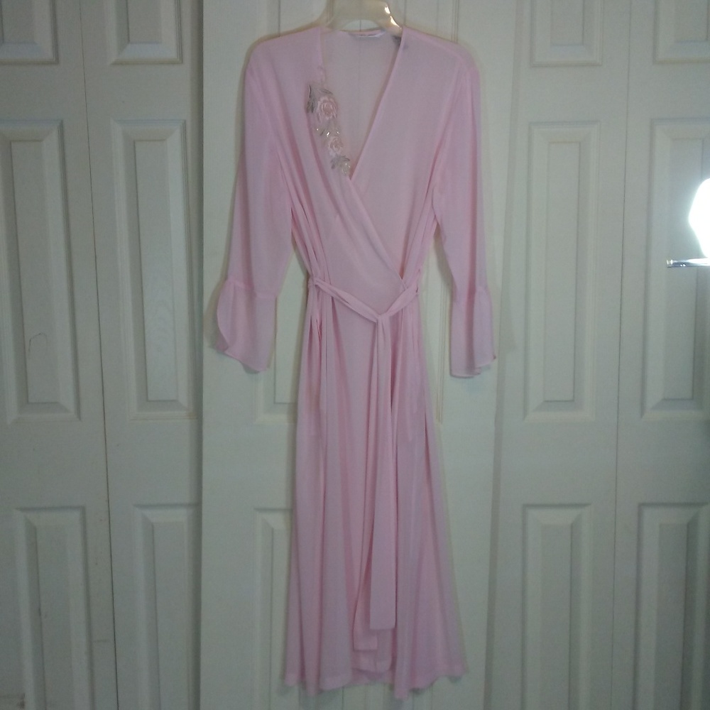 delicates Vintage Pink Chiffon Full Length Robe